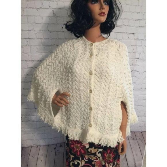 Vintage 1960s Aris Knitwear Ivory Crochet Shawl Fringe Boho Wrap - Picture 3 of 11